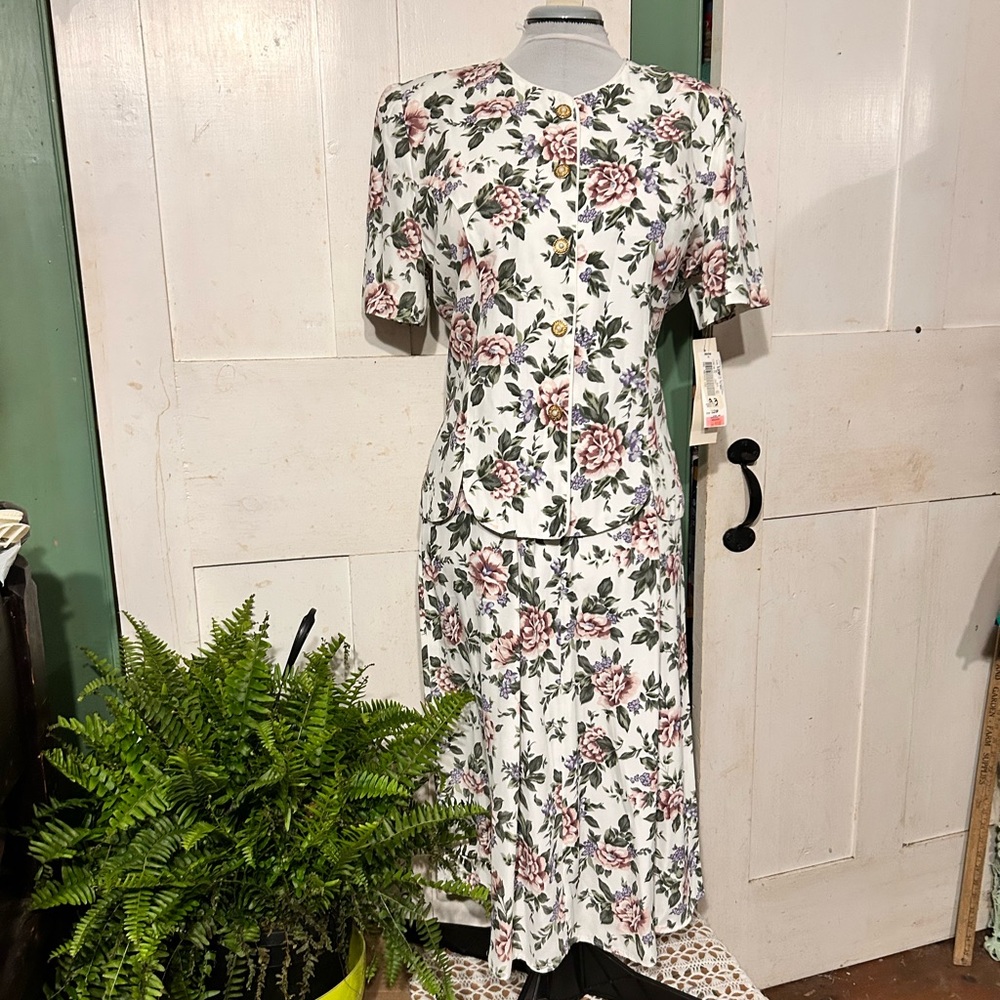 NOSWT Ms. Basia Petites of California 2-Piece Skirt & Top Suit Size 12P 80-90s